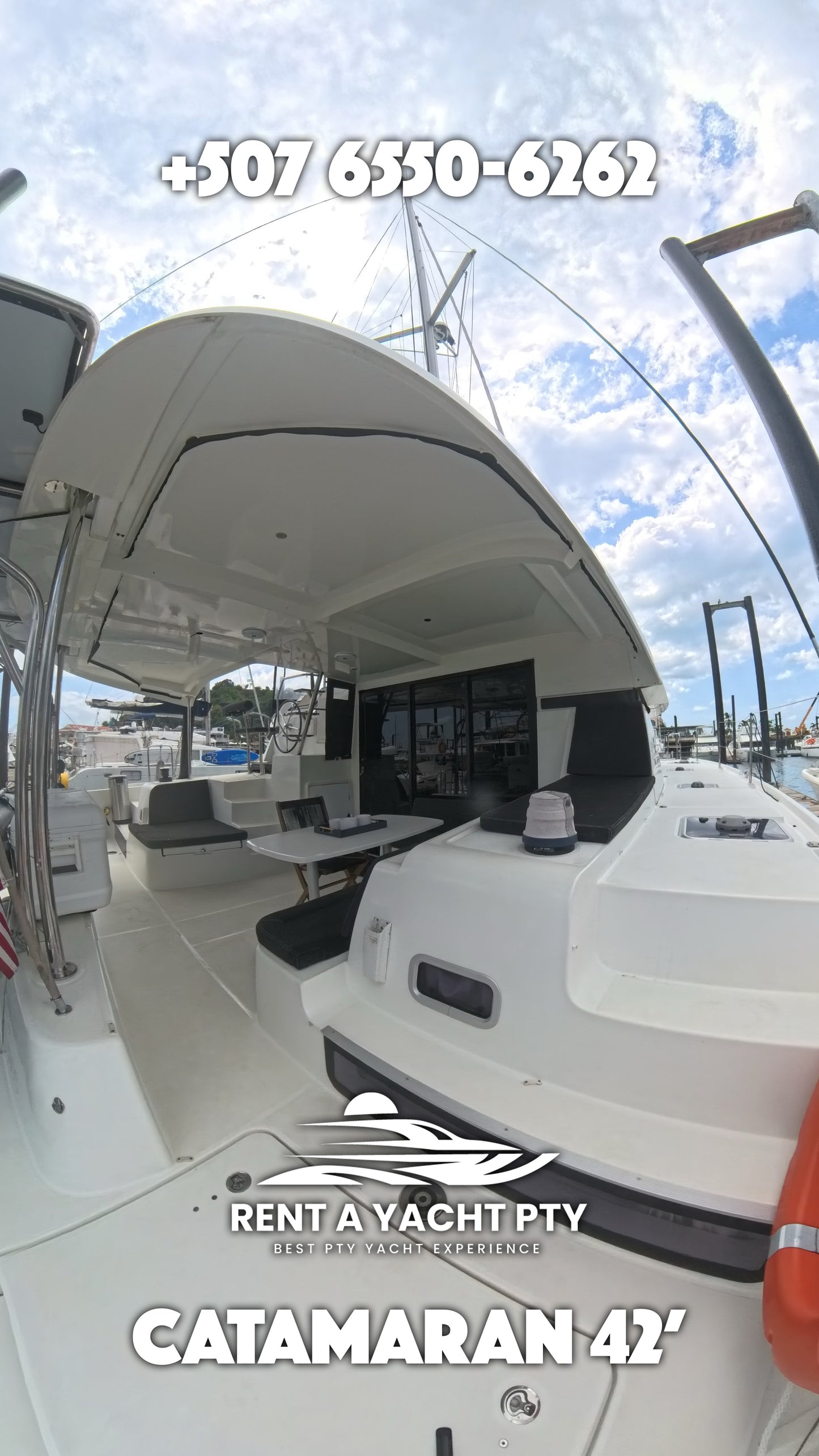 Catamarán 42'