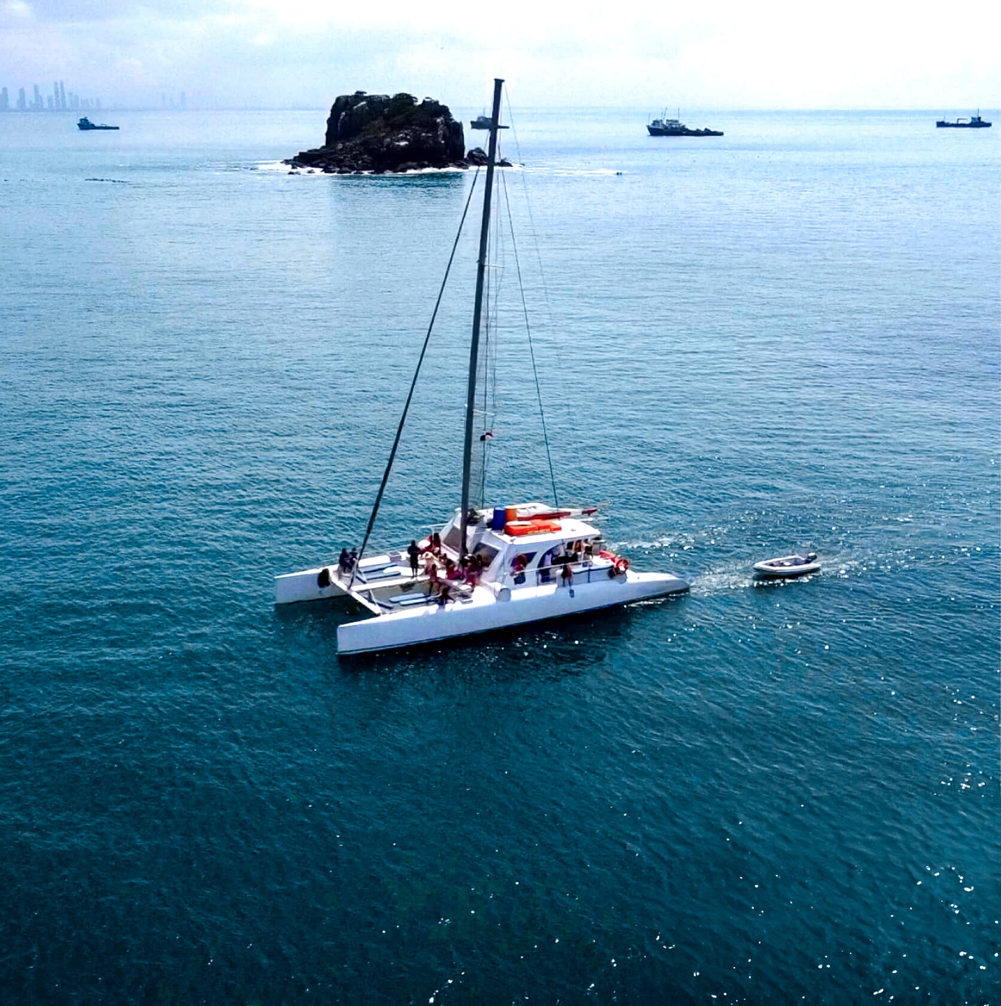 Catamaran 59'