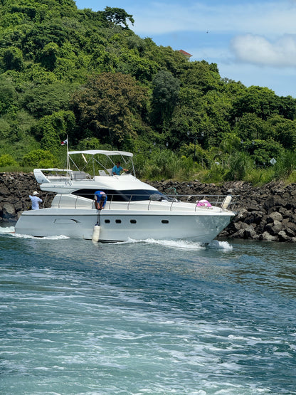 Yate 48' Azimut